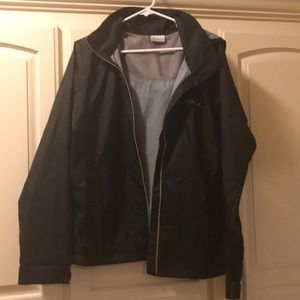 Women’s Columbia Rain Jacket XL
